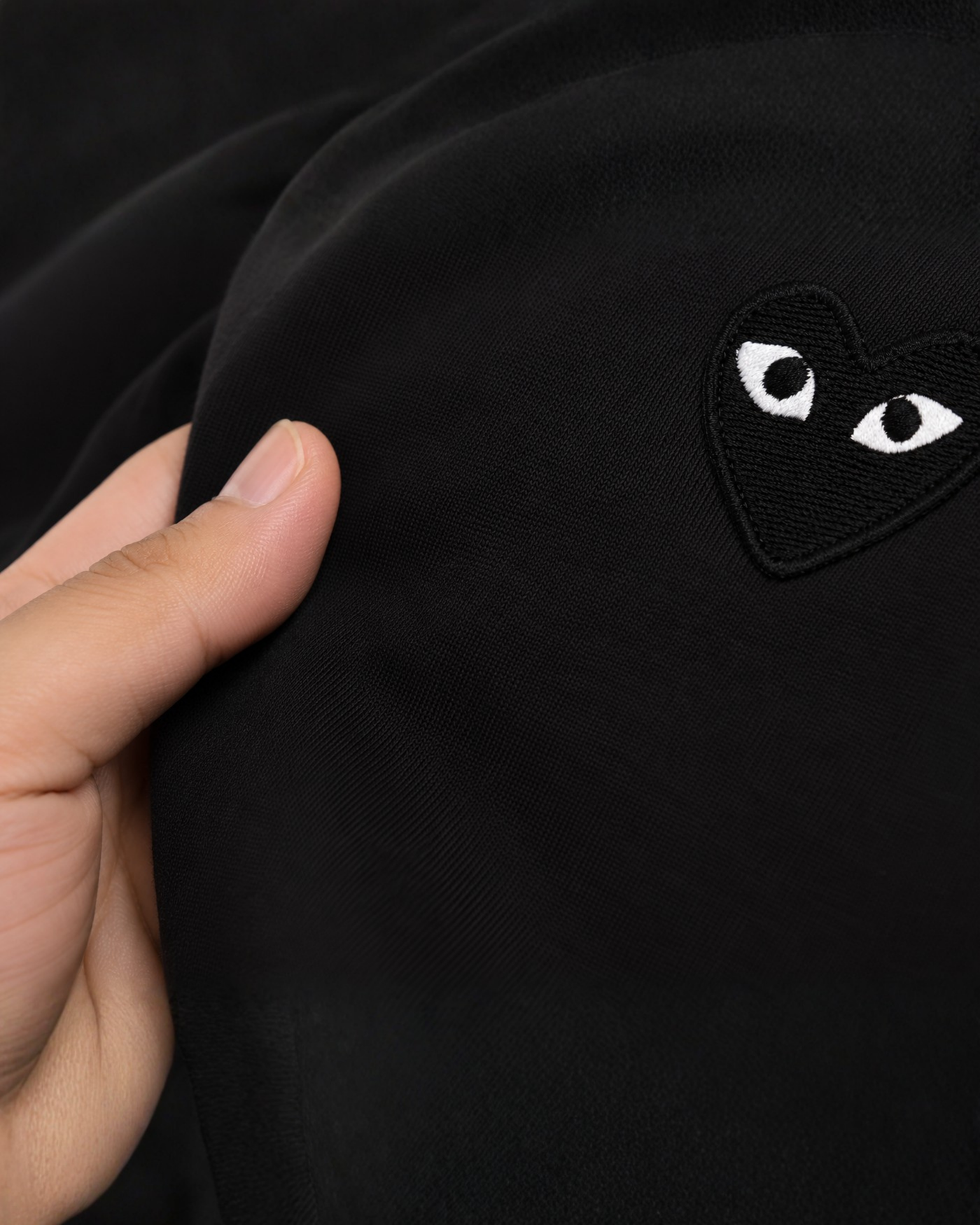 Camiseta "PLAY Black Heart" CDG